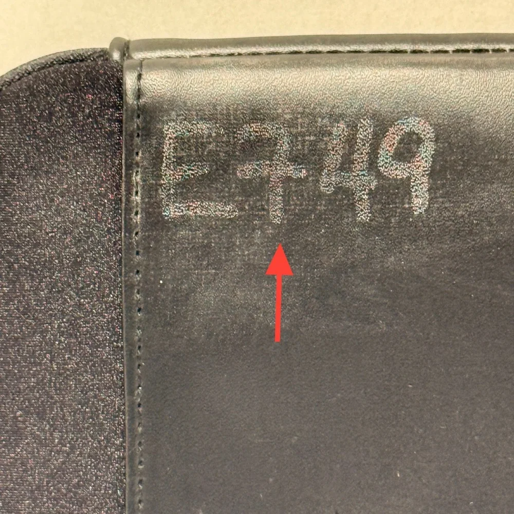 Belkin Black Padded Tablet Sleeve Zippered Case Minimalist Tech Cover 6 In‎ Wide
